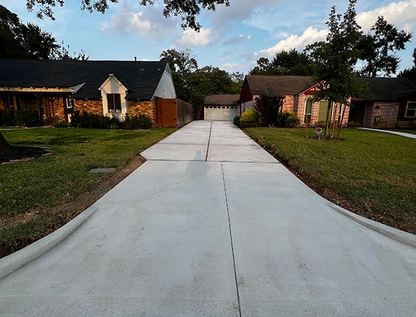 Commercial concrete parking lot construction in League City, TX